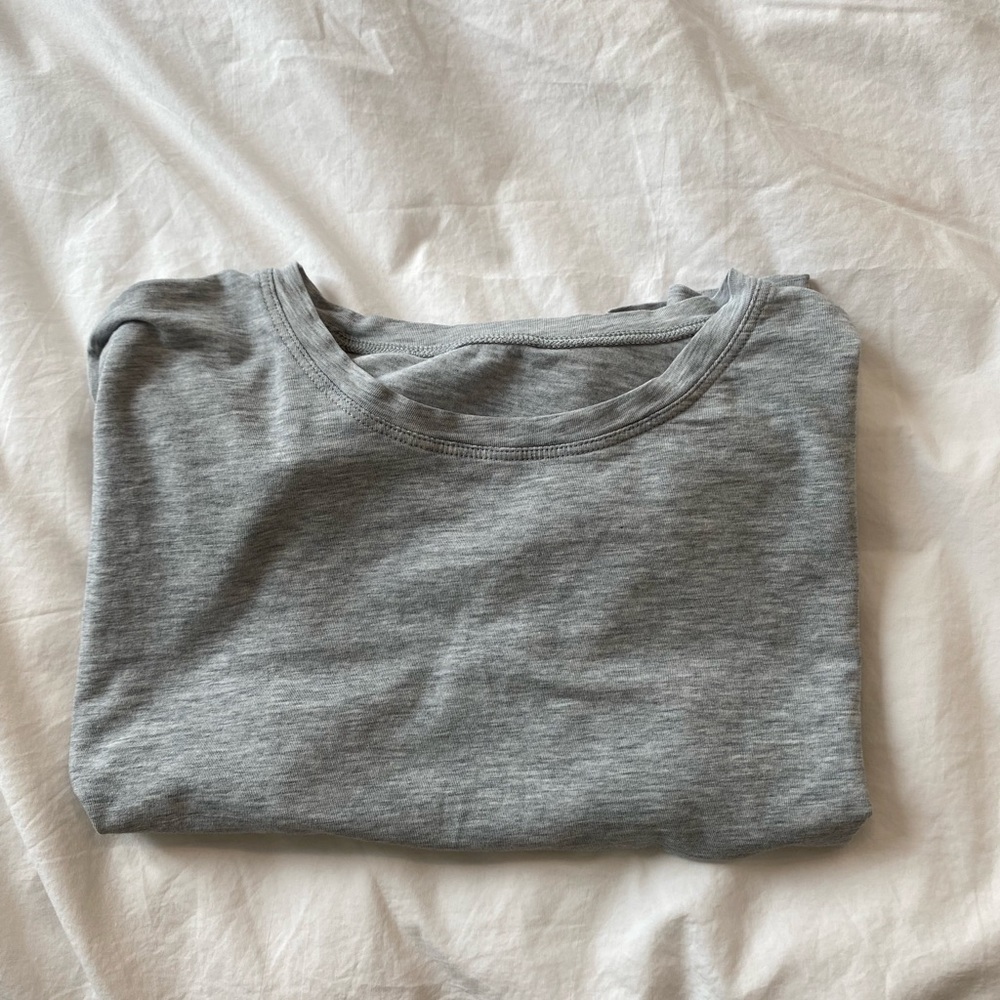 lululemon cates tee